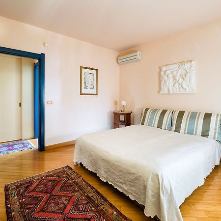 Villa Ghadir Messina Bagian luar foto